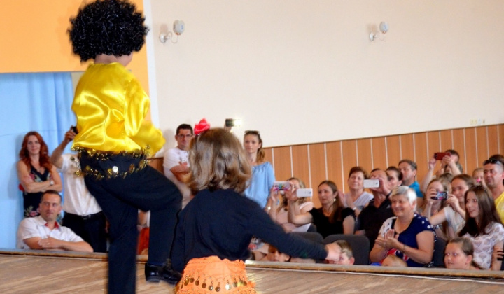21. fotografia fotogalérie Deň matiek v obci Ďapalovce - r. 2018